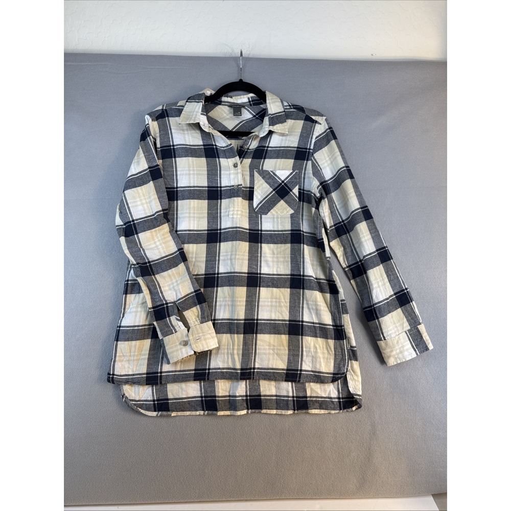 Eddie Bower Women's Flannel, Medium, 100% Cotton, Buttons Halfway Down, Longslee